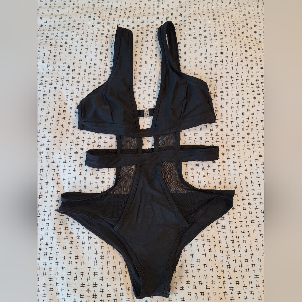 Matte collection swimsuit M size